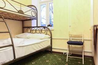Отель Винтерфелл на Цветном Бульваре Москва Стандартный двухместный номер с 2 отдельными кроватями-5
